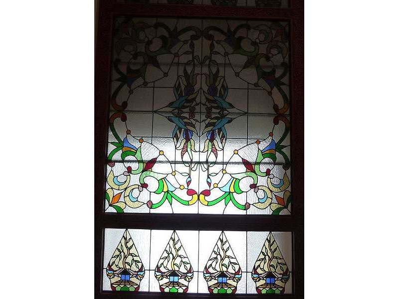 glass window-resto-gunungan-floral pattern-2